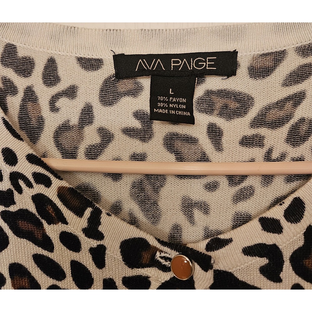 Ava Paige Cheetah Print Cardigan Women's Sweater Large Mob Wife Animal Print - Picture 4 of 8